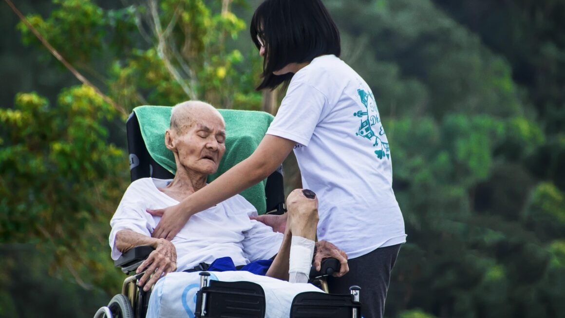 De-Prescribing For Seniors: Reducing Medication Risks